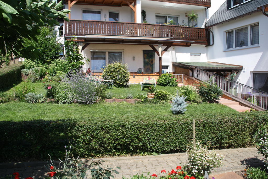Gaestehaus Kirchlay Kröv エクステリア 写真